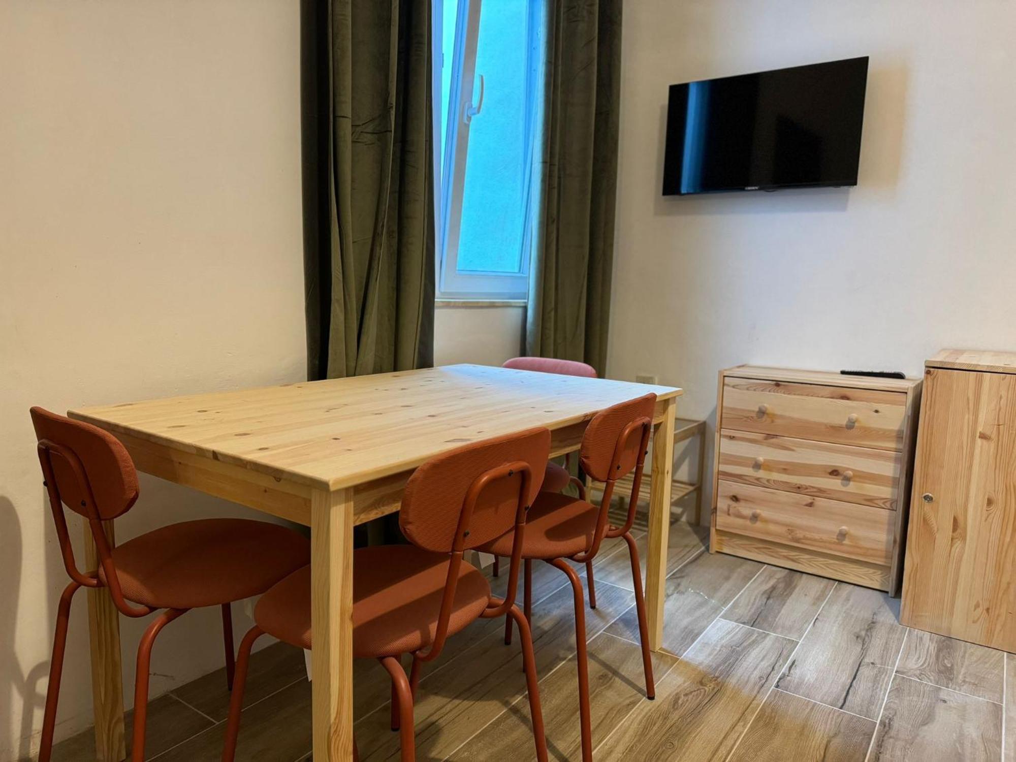 Dragon'S Den Hostel Balzan Екстер'єр фото